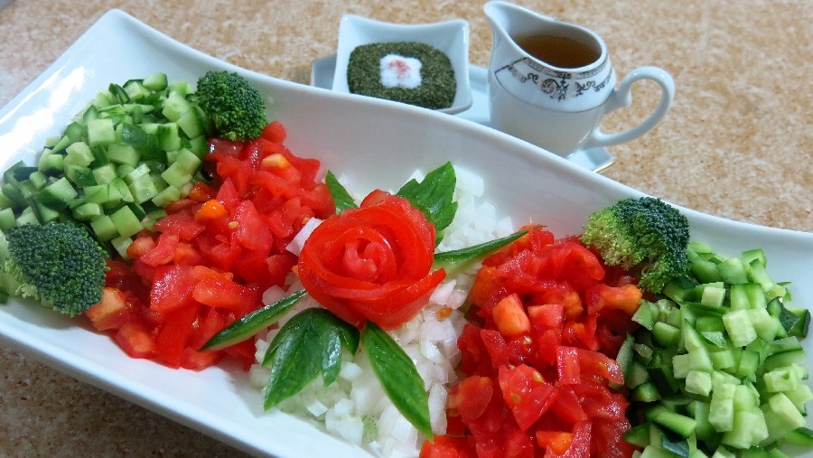 عکس سالاد شیرازی
