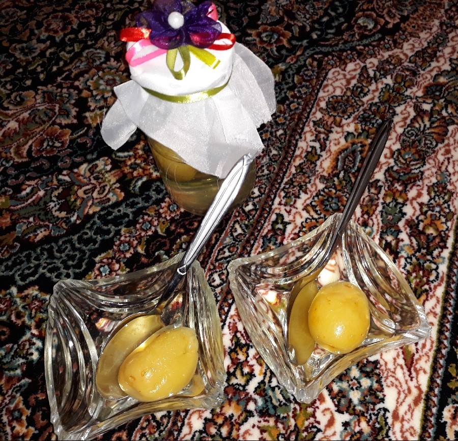 کمپوت های زردآلو مامان پز! برای یخچال عروسیم!