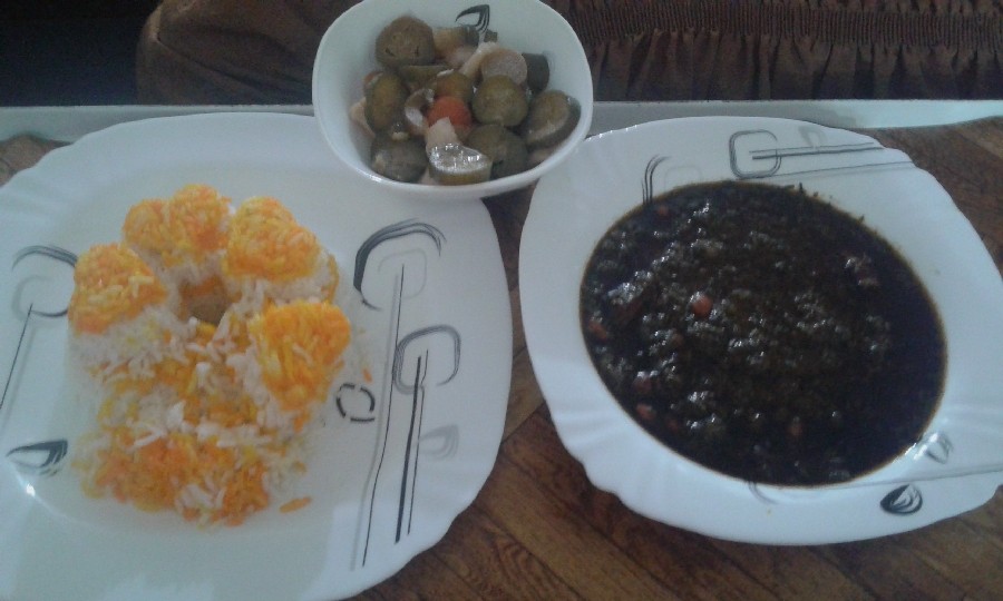 قرمه سبزی خودم پز??