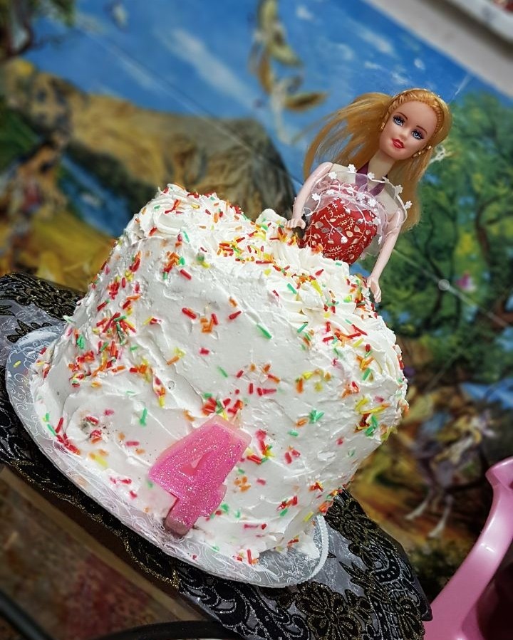 کیک باربی تولددخترم
