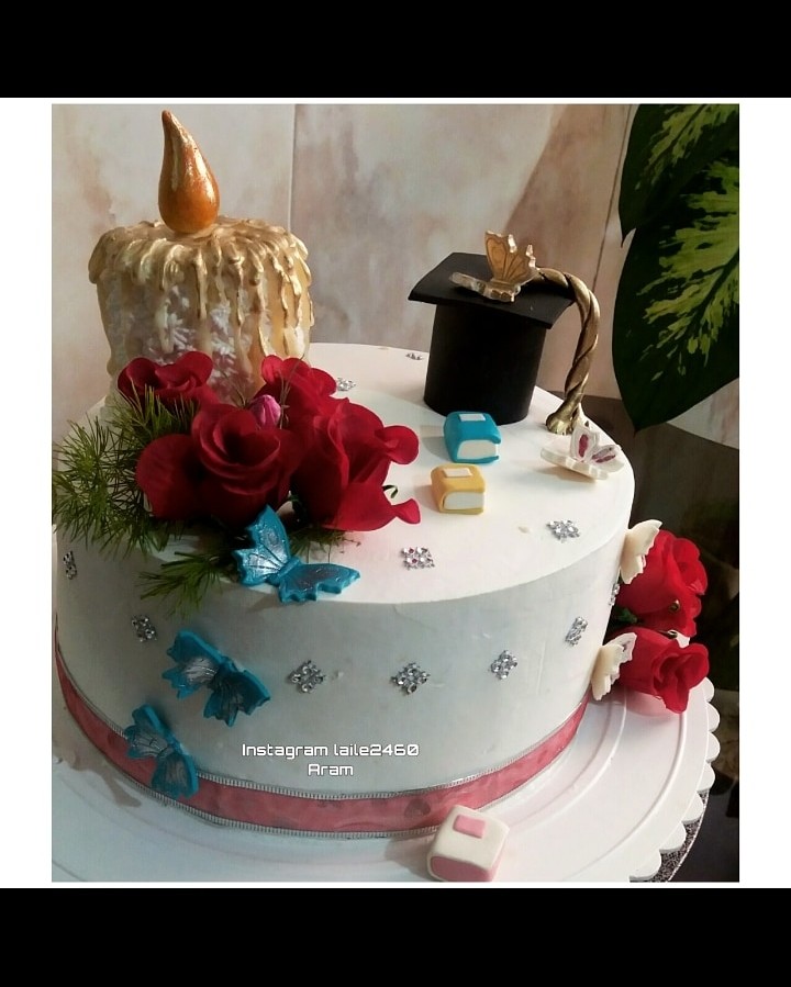 عکس #روز معلم
کیک ،شمع ،گل ،پروانه
ایده ی خلاقانه ی خودم???
