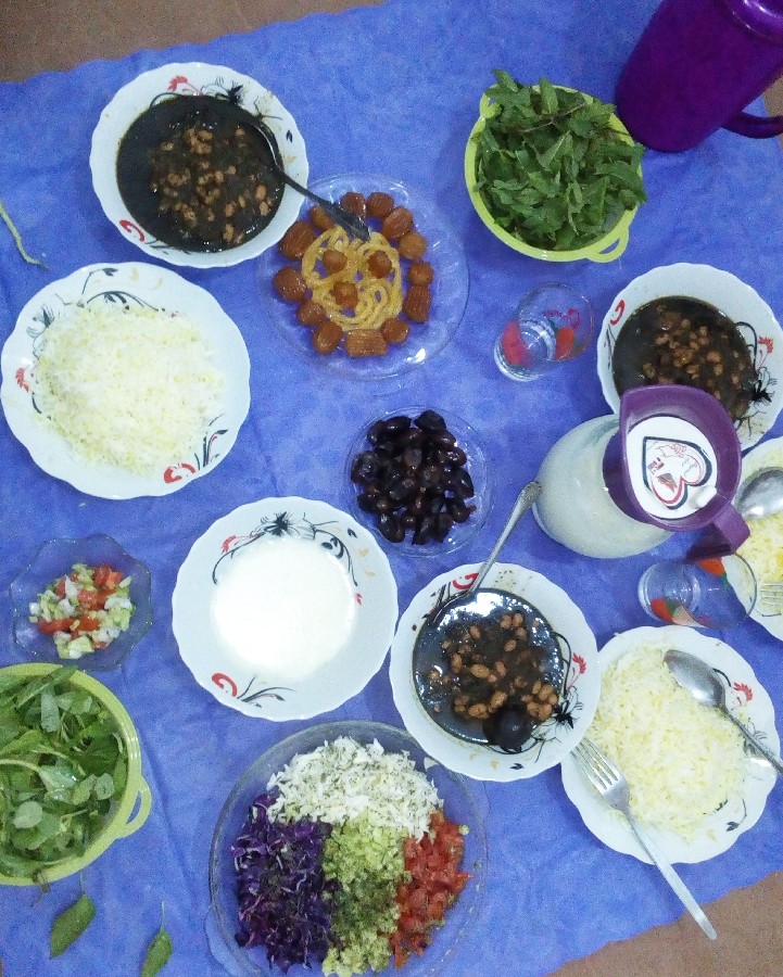 عکس اولین افطار ماه رمضان