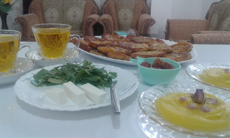 عکس افطاری روز اول