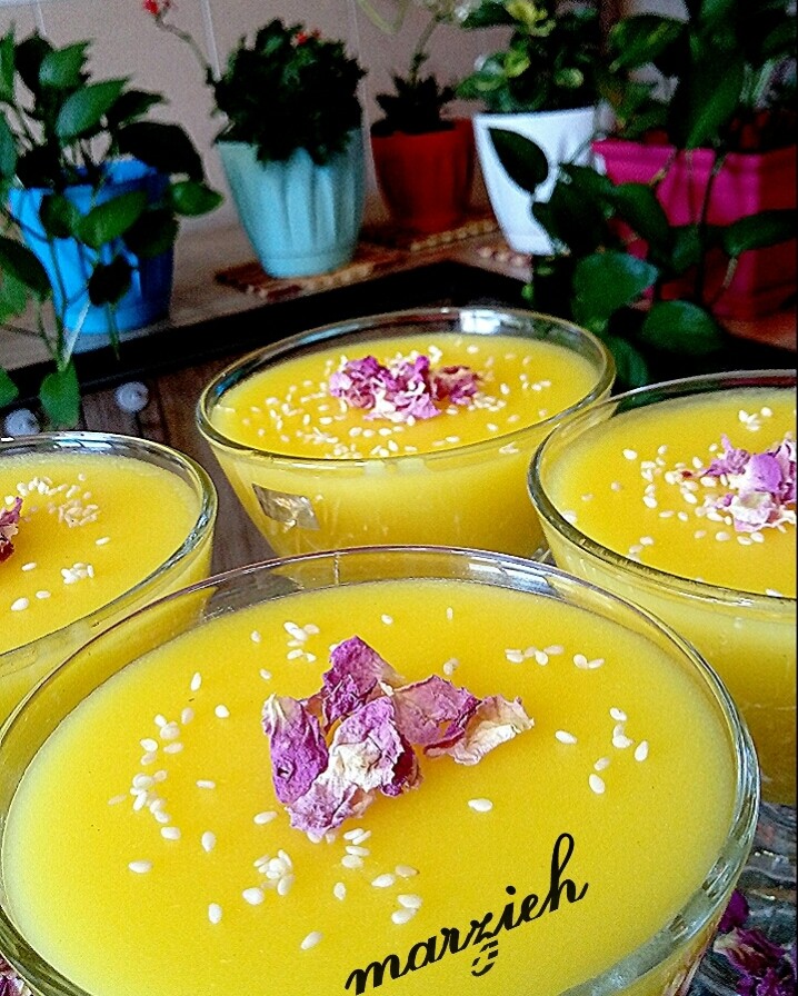 عکس فرنی زعفرانی ❤