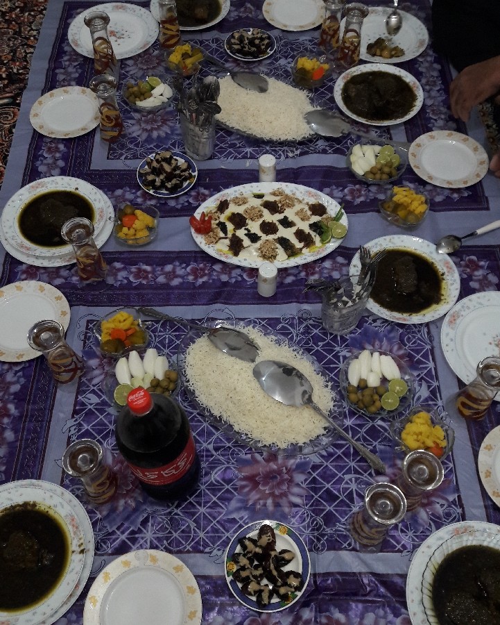 عکس قلیه ماهی افطاری مهمونام ..جاتون خالی خیلی خوشمزه شد..نمازروزه هاتون قبول???