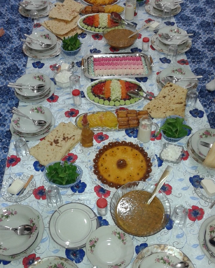 عکس سفره ی افطاری