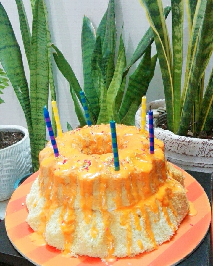 عکس کیک تولد 
سکوت بانو