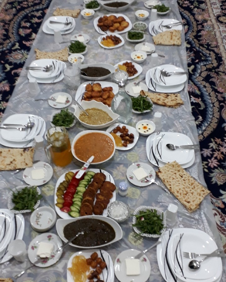 عکس افطاری دهم رمضان ۹۸