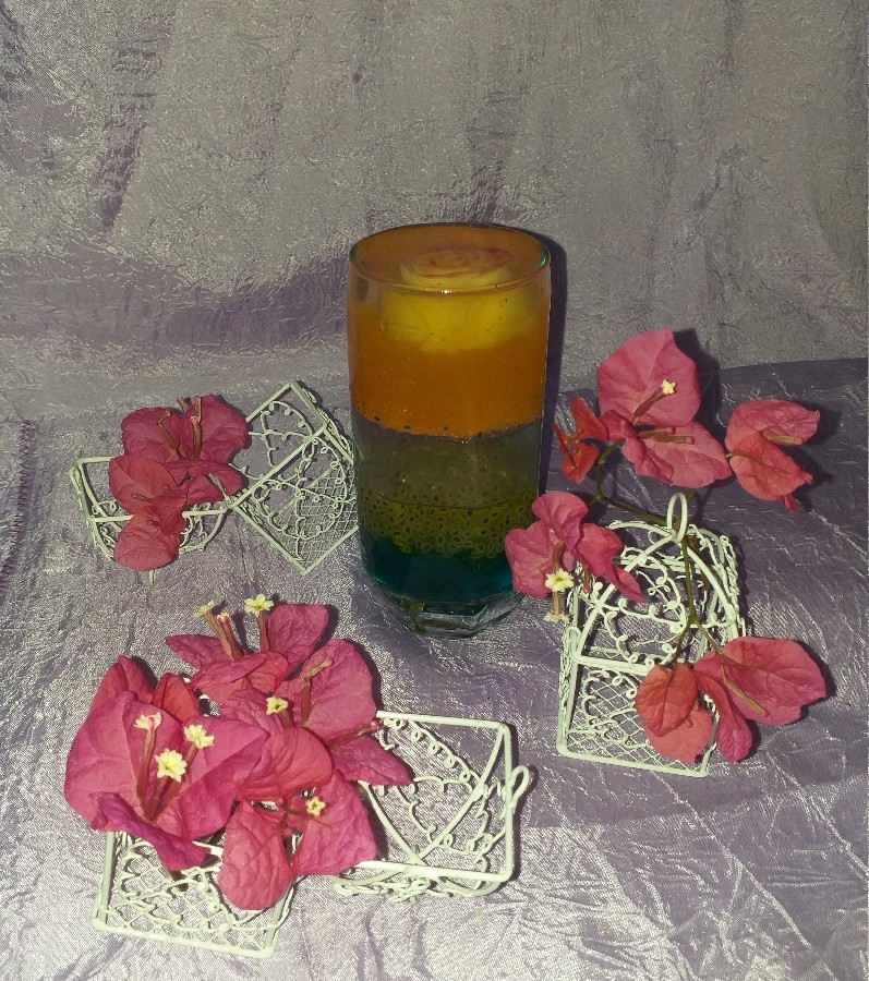 عکس شربت زعفران در قفس ژله ای