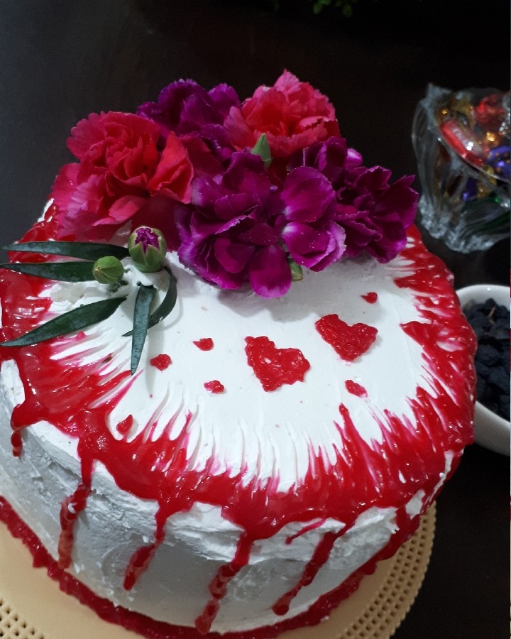 عکس کیک با فیلینگ موز?
