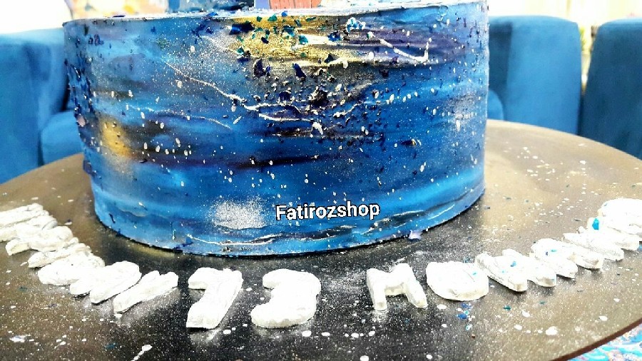 عکس کیک کهکشانی