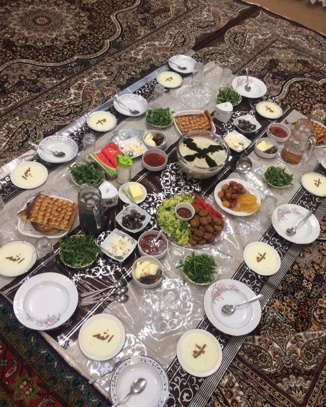 عکس افطاری مهمونی دیشب 