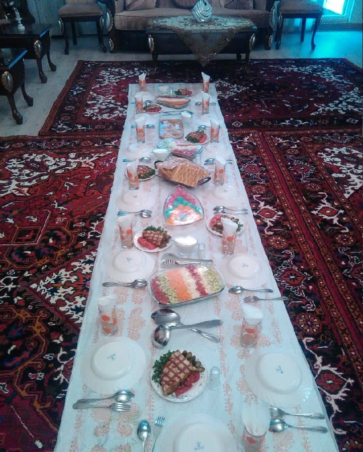 عکس افطاری زندایی جونم