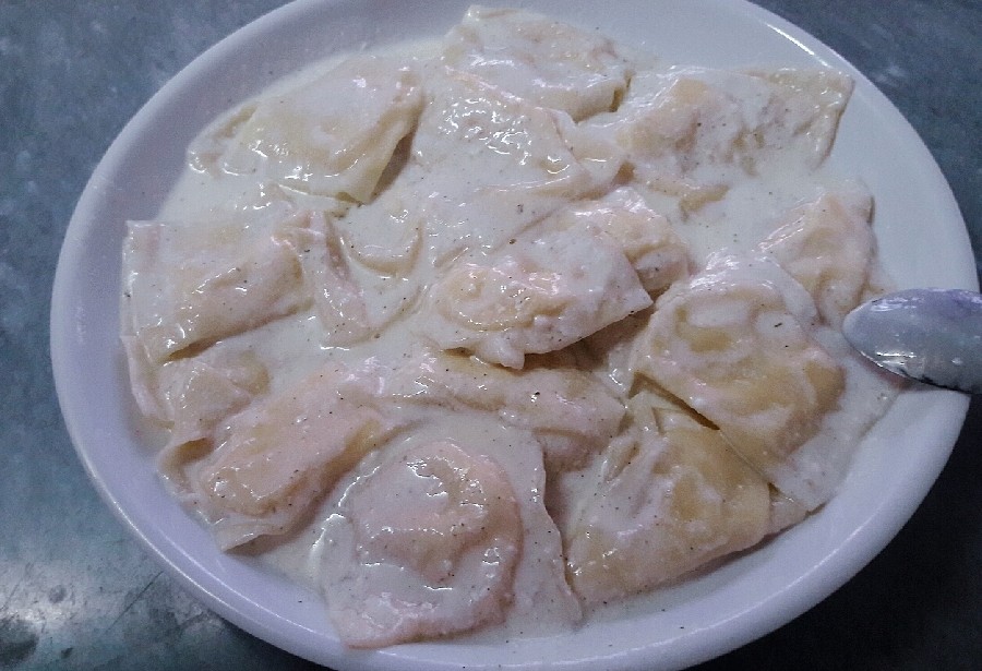 یمرته بورک(تخم مرغی).غذای سنتی ترکمنی ک خیلیا عاشقشن.خوشمزه و دلچسب ؛)
