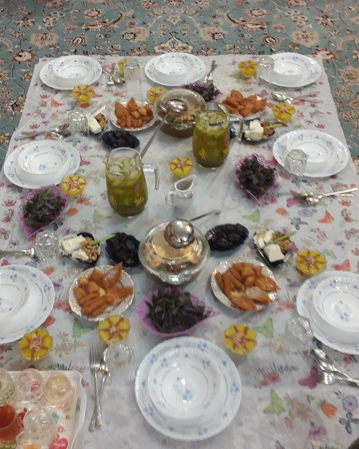 عکس سفره افطاری