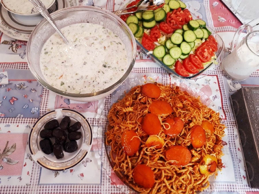 عکس افطاری خونه مامانم....