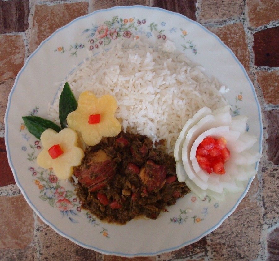 تزیین قورمه سبزی