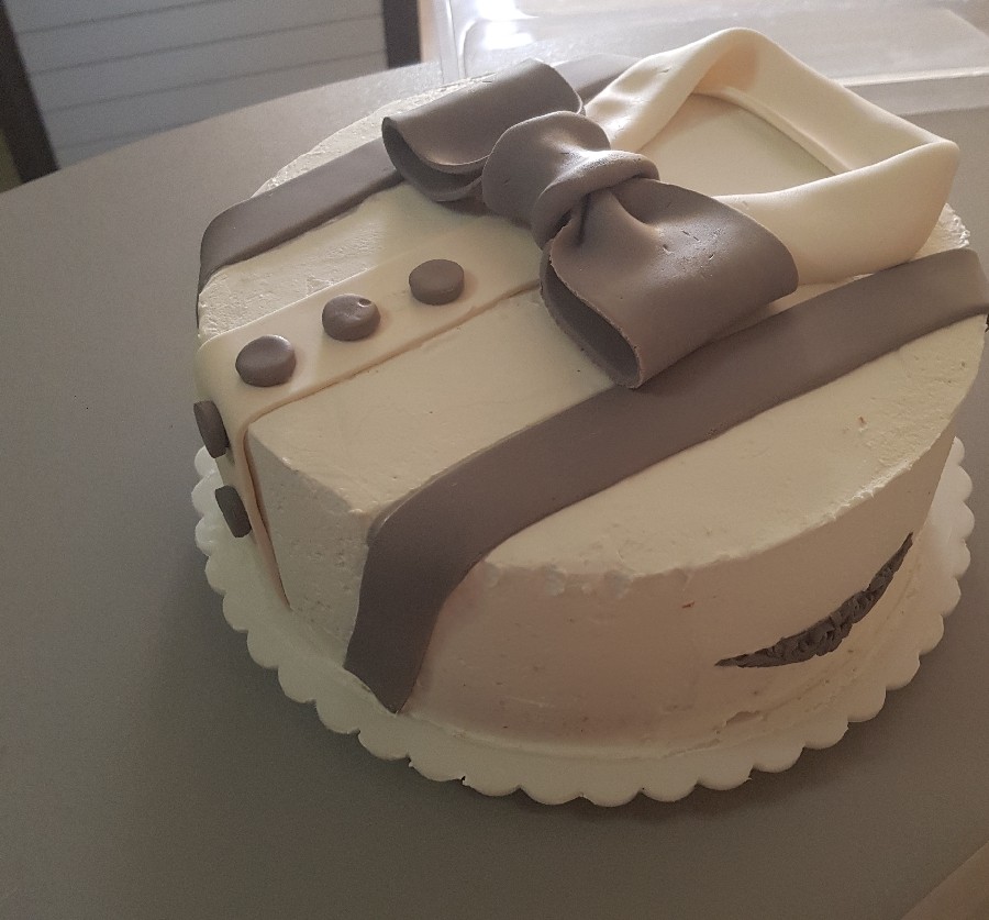 کیک تولد با فوندانت