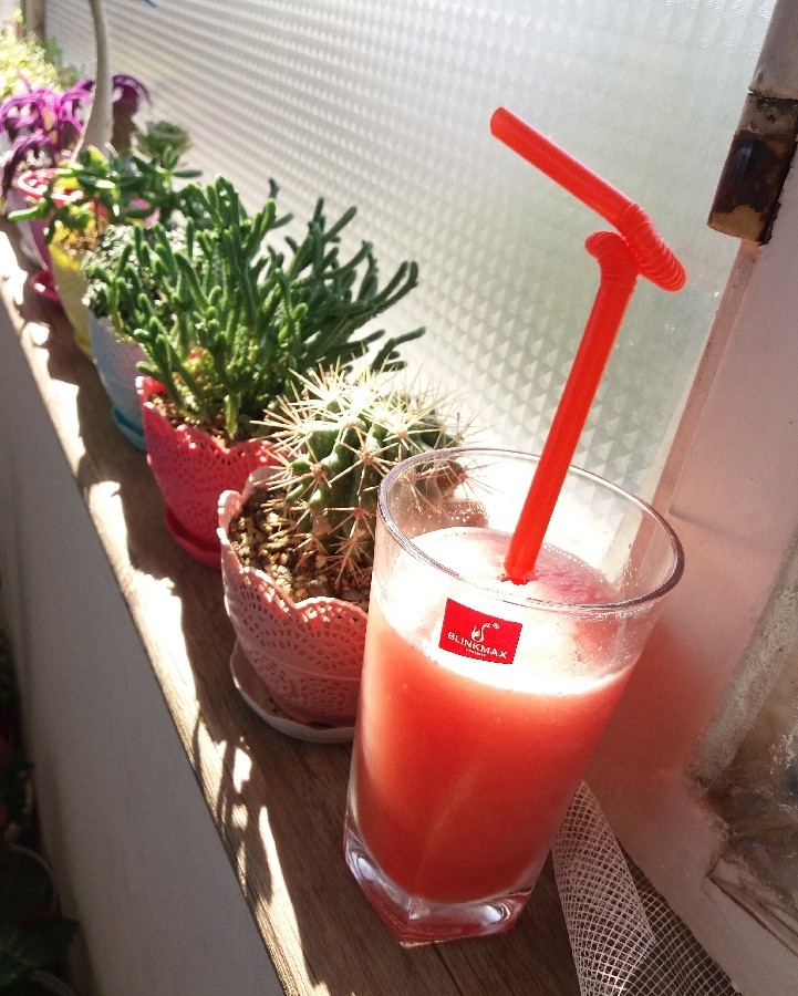 یخ در بهشت هندوانه