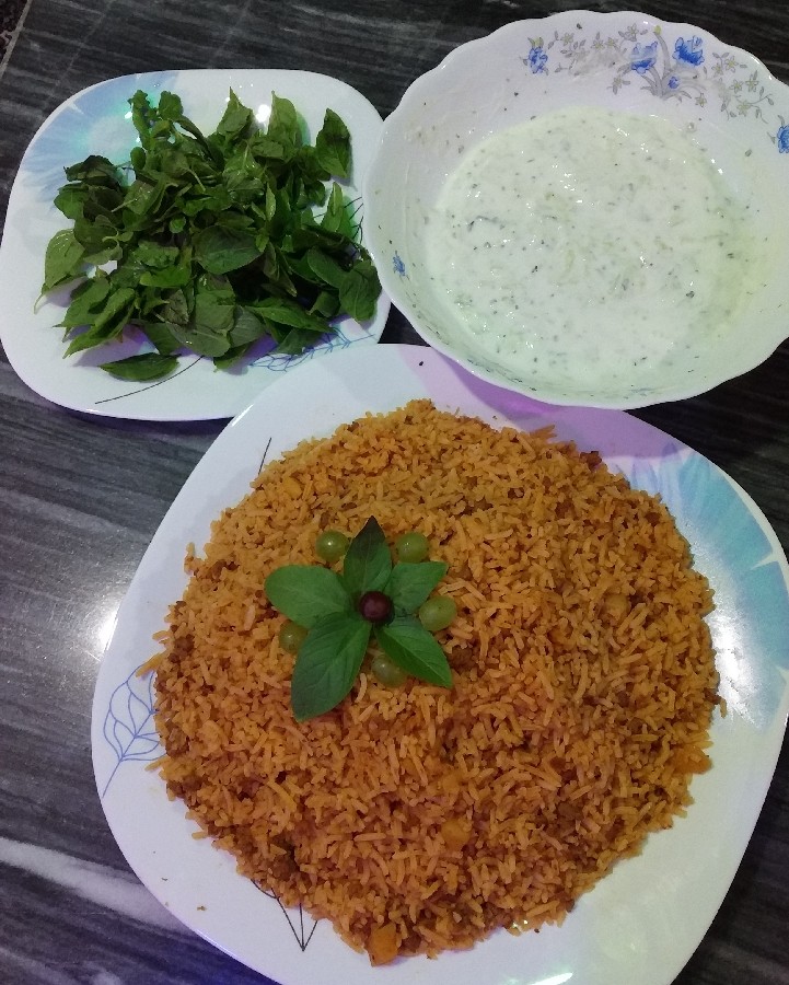 عکس اینم یه استامبولی خوشرنگ و خوشمزه