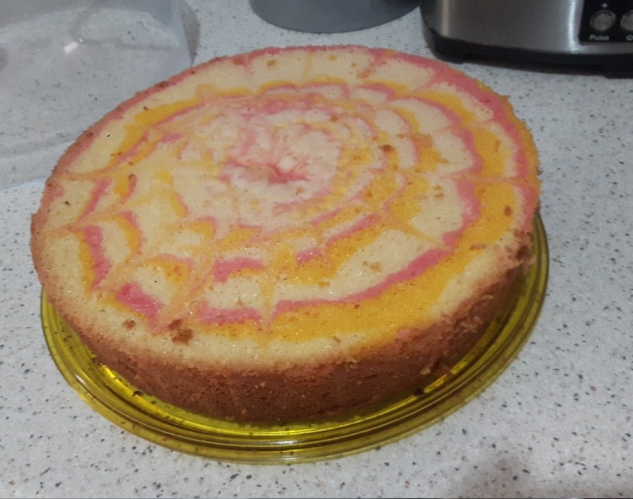 تازه واردم خانما شما فوت و فن پختن کیک توی توسترو میدونین؟
