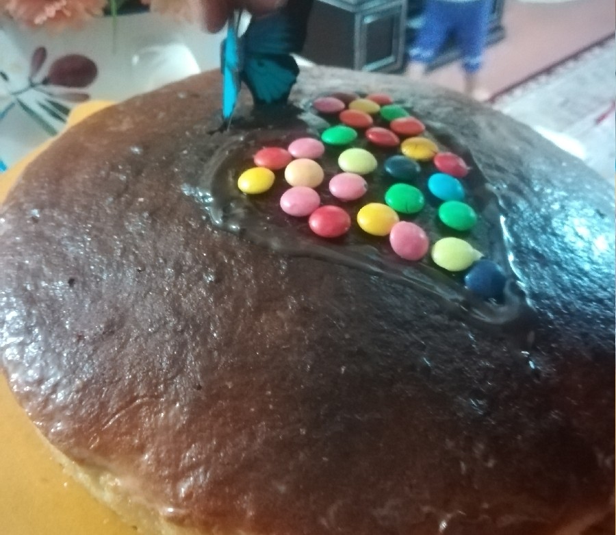 کیک با تعم توت فرنگی