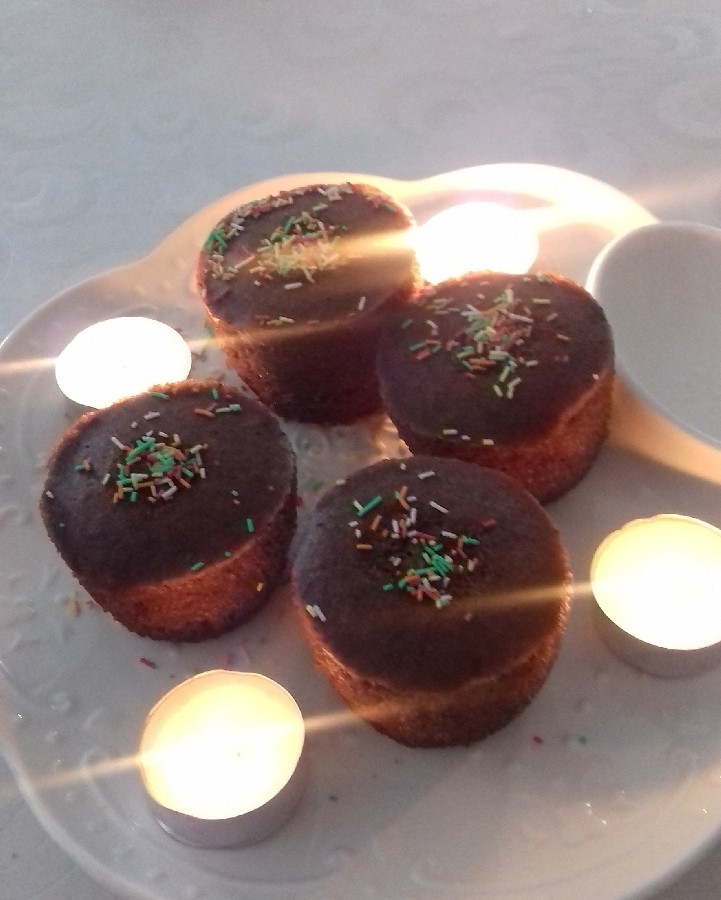 کیک فنجونی اسفنجی