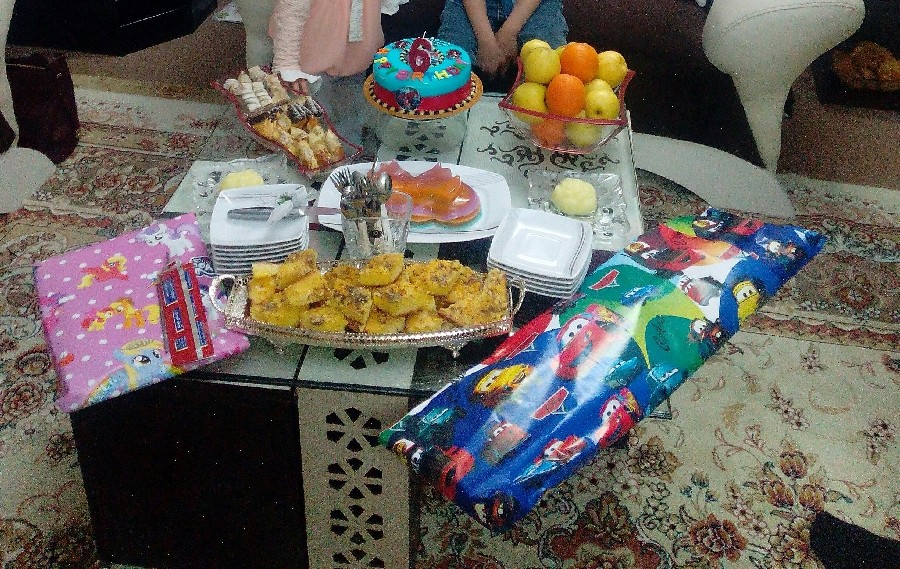 میز تولد دختر داییم نفس