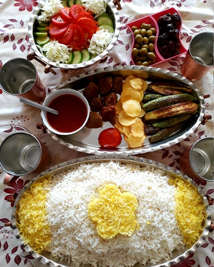 عکس خورش کدو سبز با گوشت