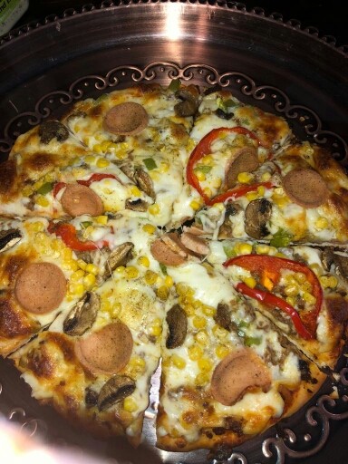 عکس پیتزا گوشت و مرغ