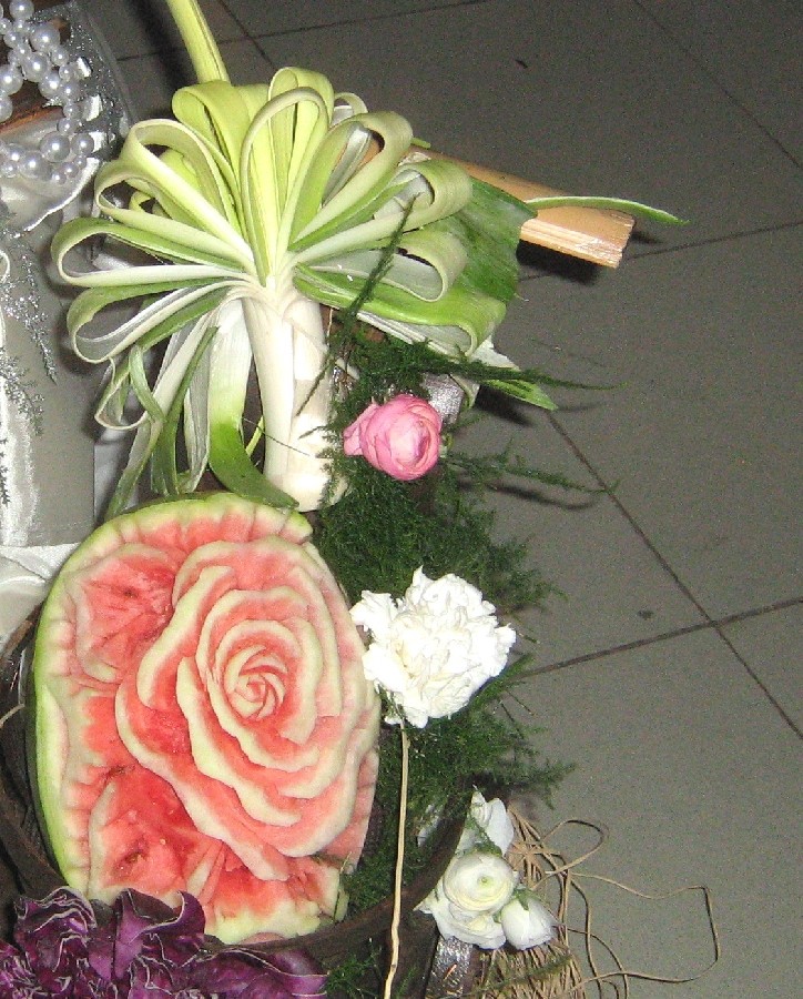 عکس میوه وسبزی آرائی سفره عقد