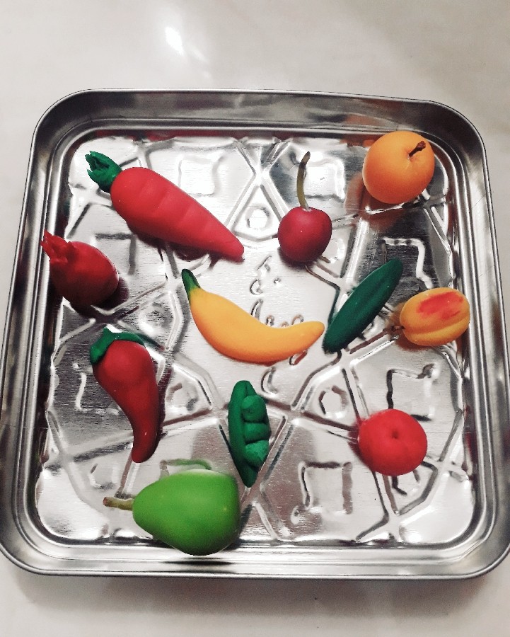 میوه با خمیرچینی