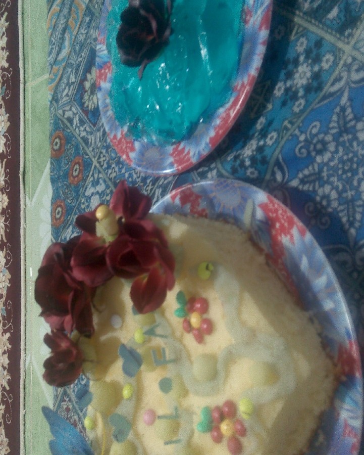 کیک موزی  و ژله بلوبری 
