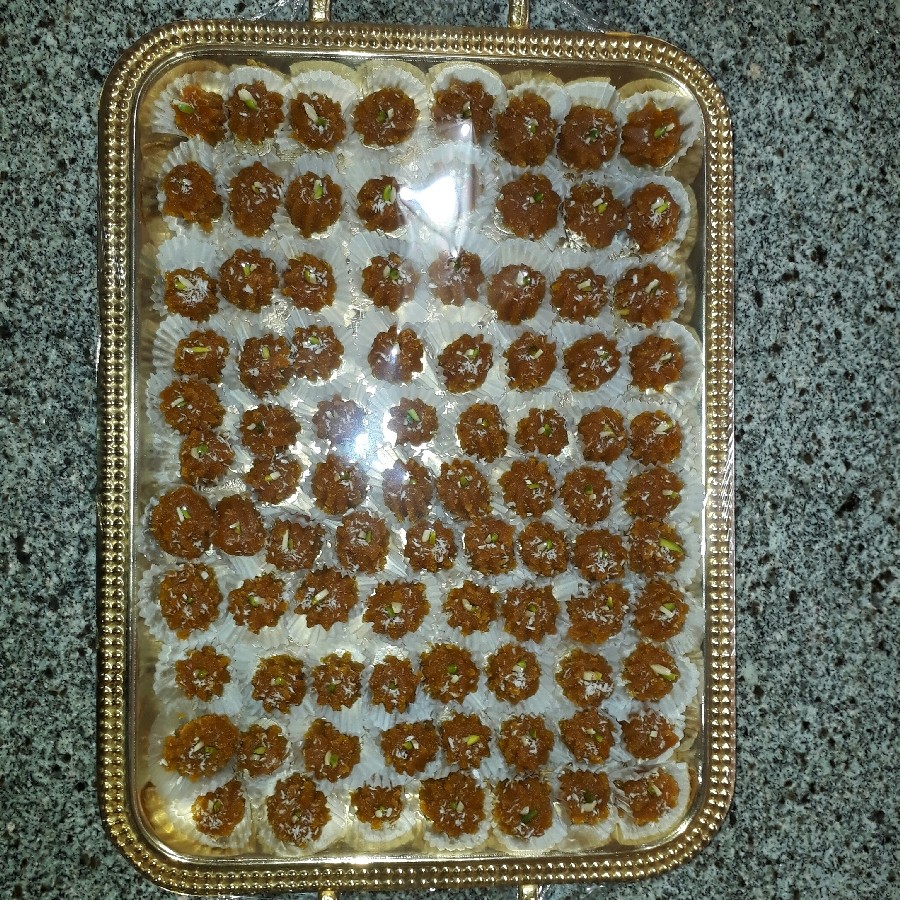 عکس حلوای آرد گندم