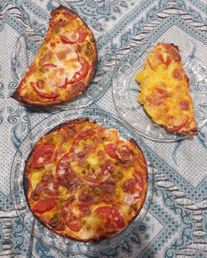 عکس پیتزا با سیب زمینی ورقه شده 