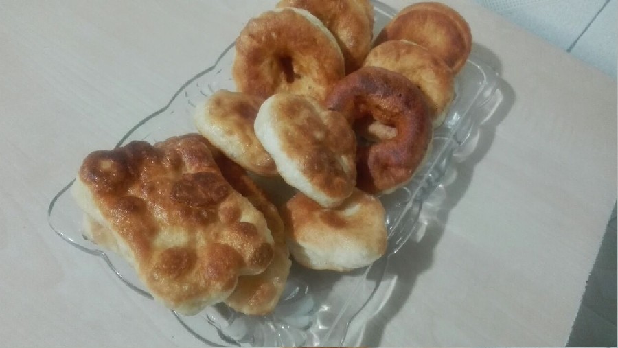 عکس اَگیردَک(نان محلی)