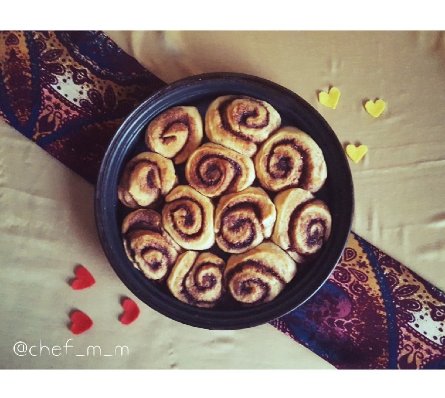 عکس نان رول دارچینی