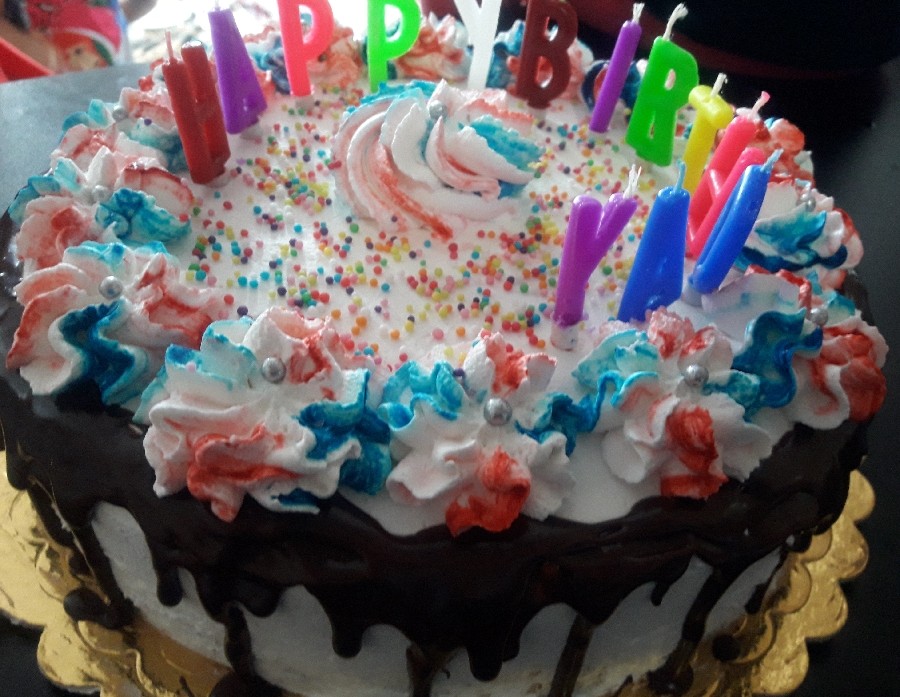 عکس کیک برای تولد همسر دوستم