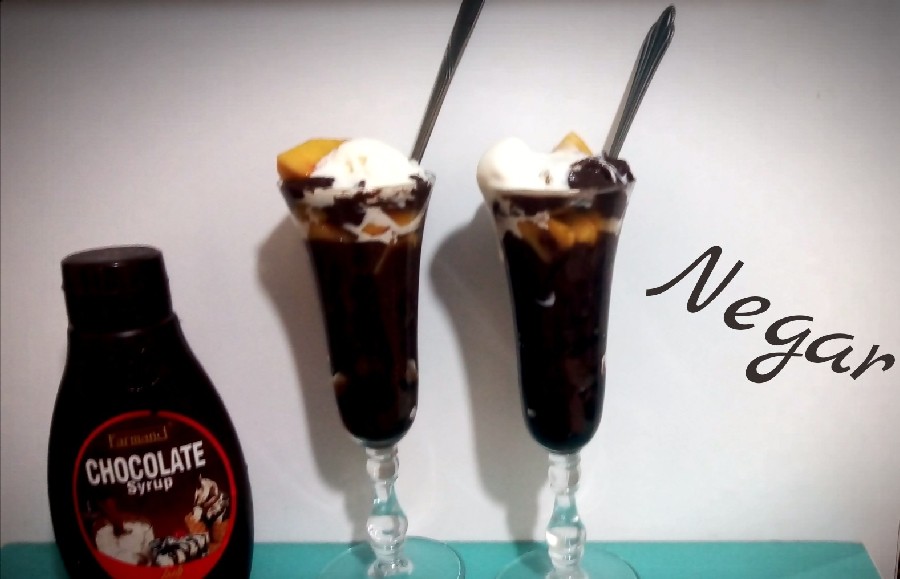 شیک پودینگ شکلاتی وهلو