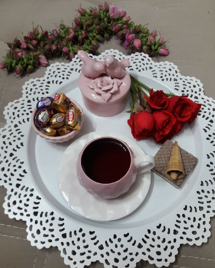 عکس چای گل محمدی و اسطوخودوس 
