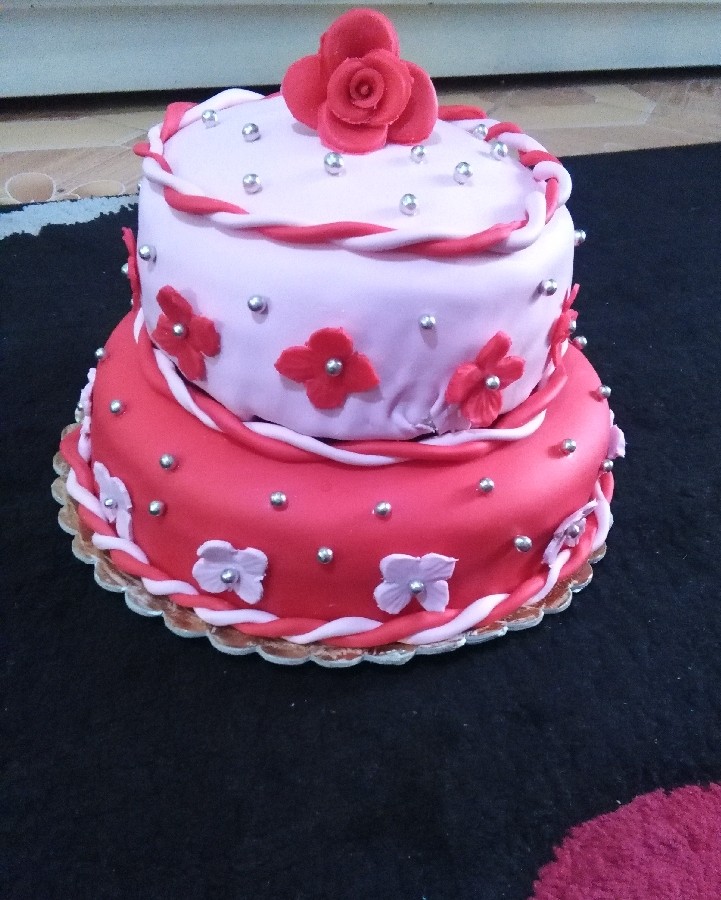 کیک تولد دخترم با خمیر فوندانت