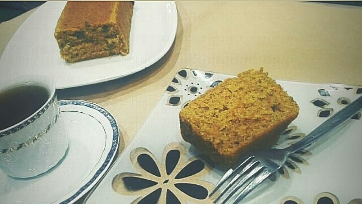 عکس کیک هویج معطر آجیلی