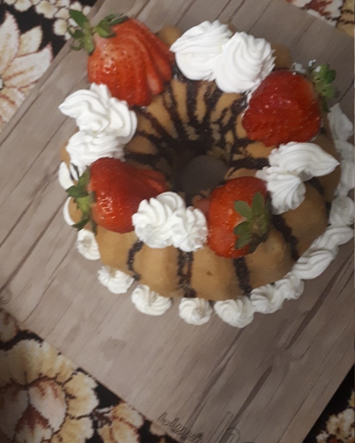 کیک ساده برای تولد دخترم