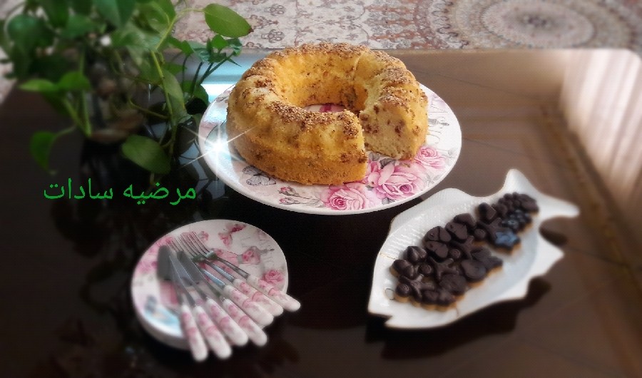 کیک گل محمدی