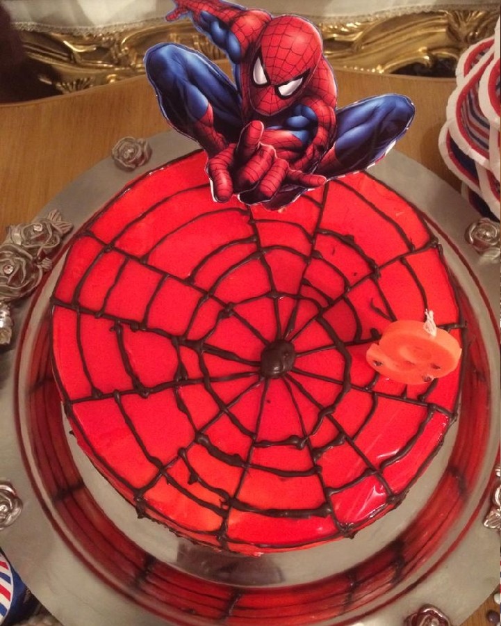 عکس کیک تولد مرد عنکبوتی