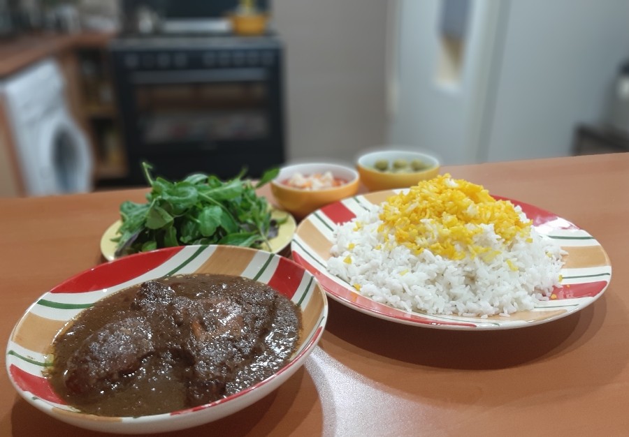 عکس خورش فسنجان با مرغ