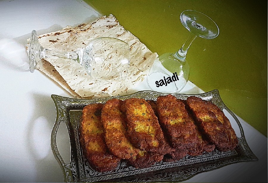 عکس کتلت (گوشت بوقلمون)
