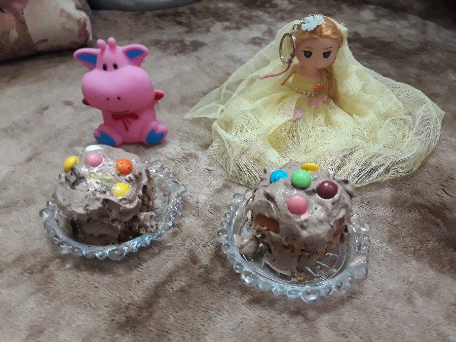 کاپ کیک عروس دومادمون 