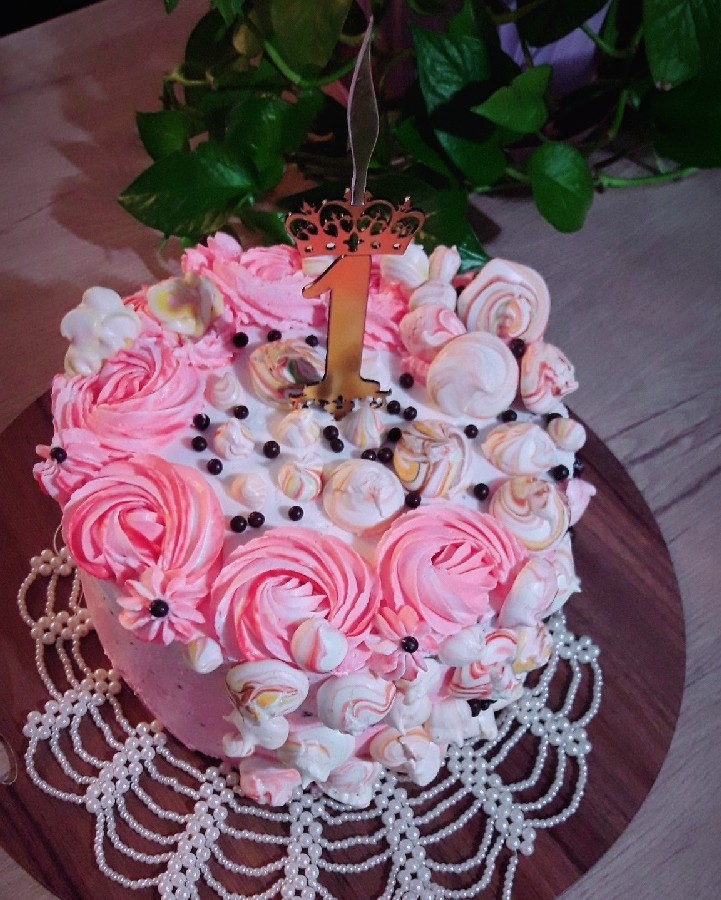 عکس پست ویژه کیک تولد نورااا گلی
