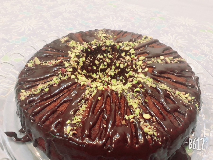 کیک خیس شکلاتی با رویه گاناش
